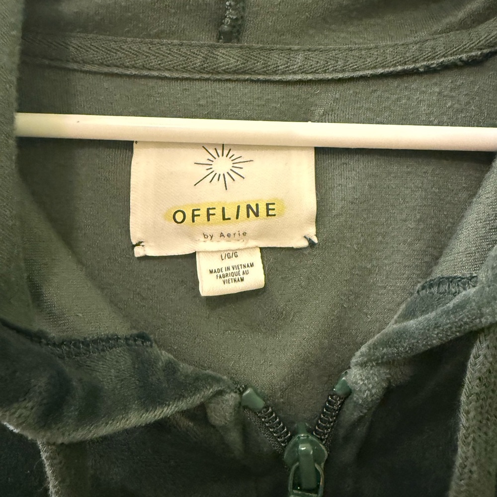 Aerie Offline Green Velour Zip Up Hoodie and Pants Set - Picture 2 of 6